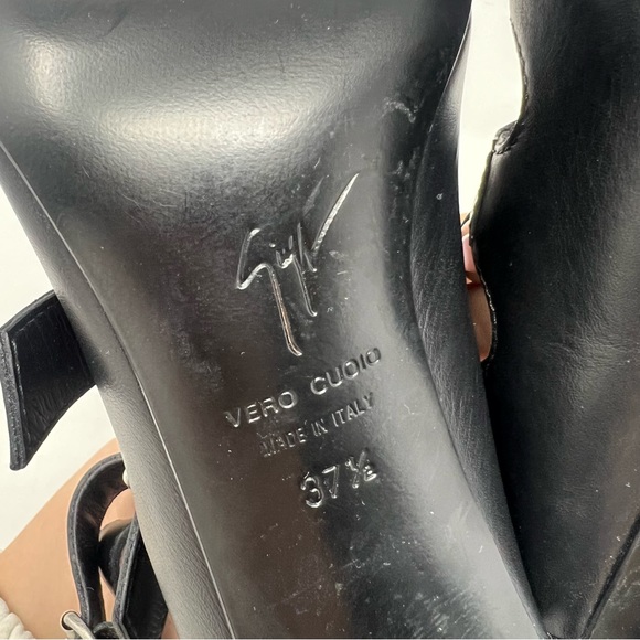 NEW Giuseppe Zanotti Buckle Strap Stiletto Heels Black Strappy Leather Size 37.5 - Picture 10 of 10